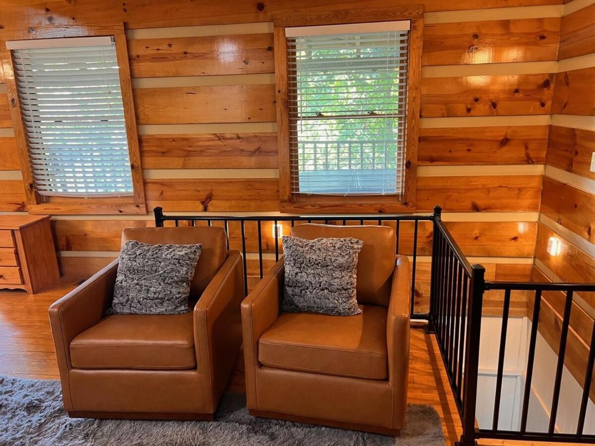Villa Bluff Mountain View Pigeon Forge Exterior foto